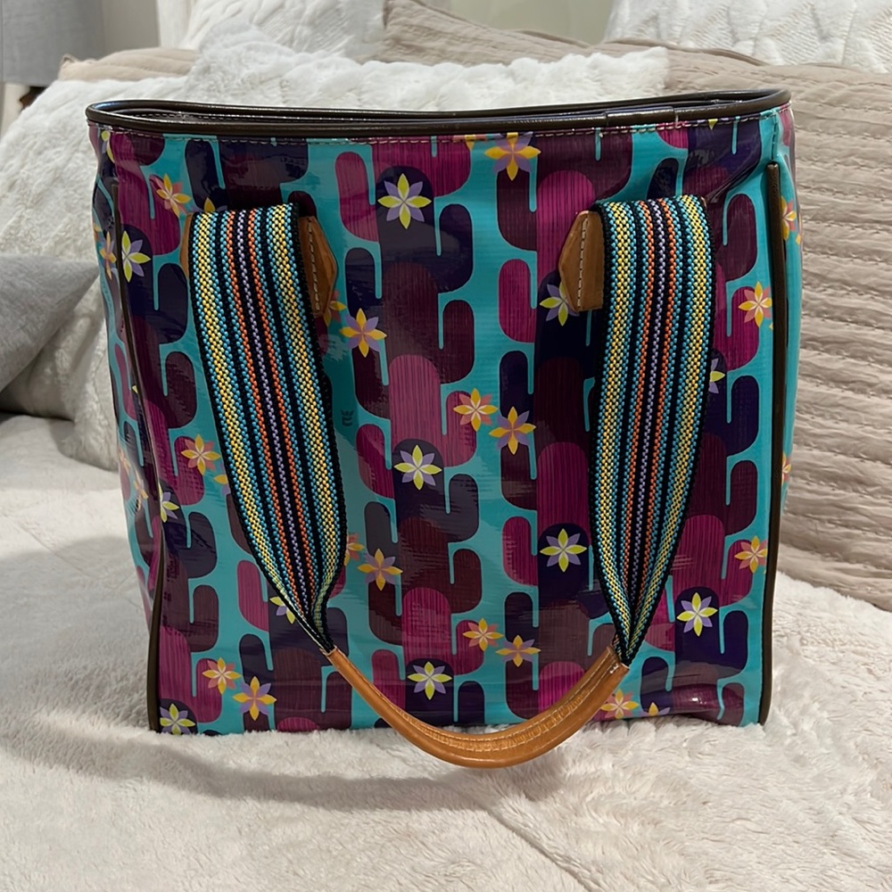 Consuela Classic Tote